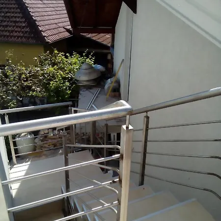Apartment Kekas *